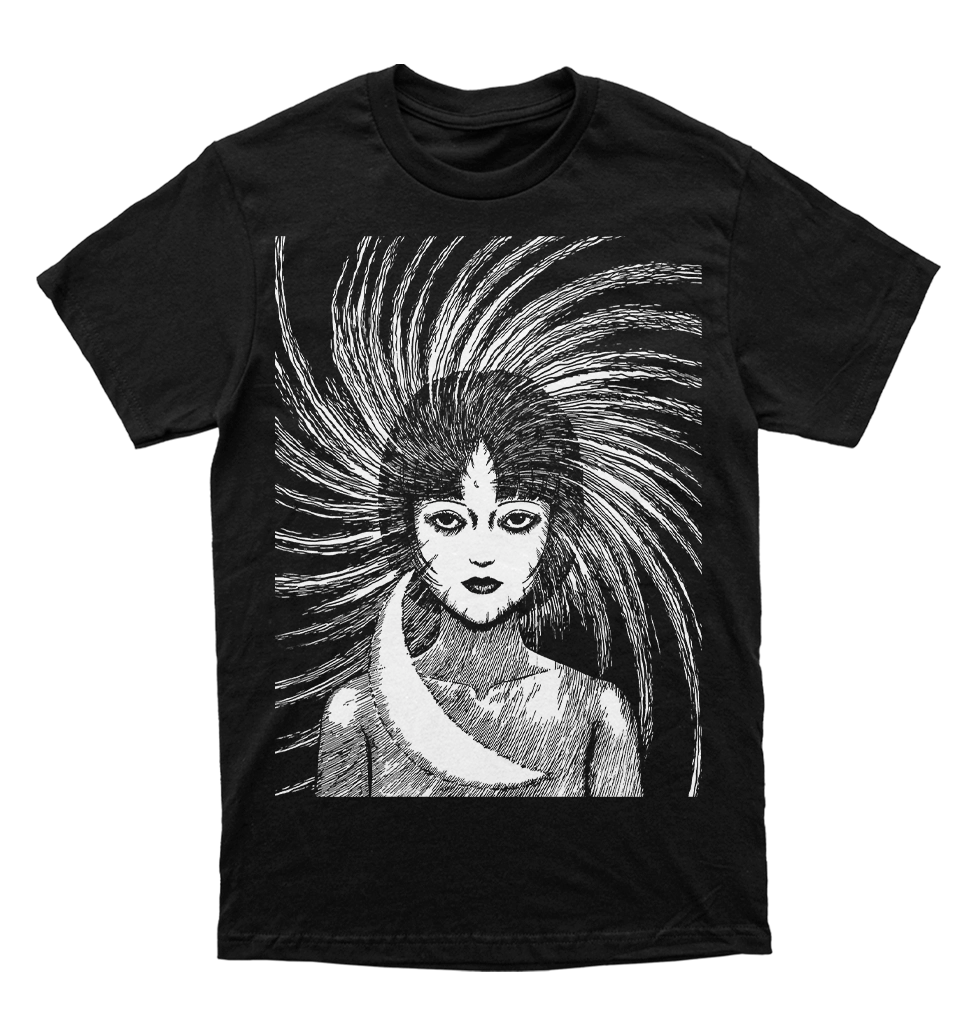 Polera Horror - Junji Ito - Uzumaki - Azami Kurotani - Moon